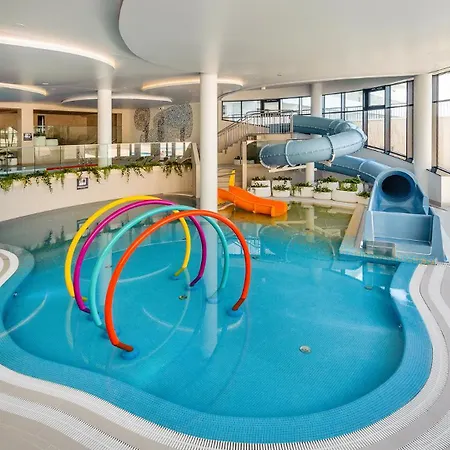 Z Basenem I Sniadaniem -polanki Aqua -holiday Kolobrzeg
