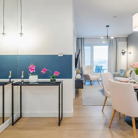 Z Basenem I Sniadaniem -polanki Aqua -holiday Apartment Kolobrzeg