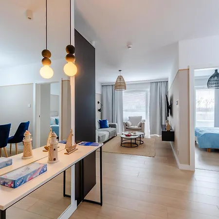 Z Basenem I Sniadaniem -polanki Aqua -holiday Apartamento Kołobrzeg