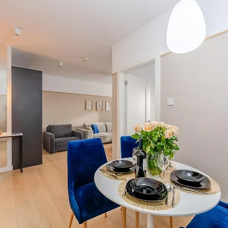 Z Basenem I Sniadaniem -polanki Aqua -holiday Apartamento *