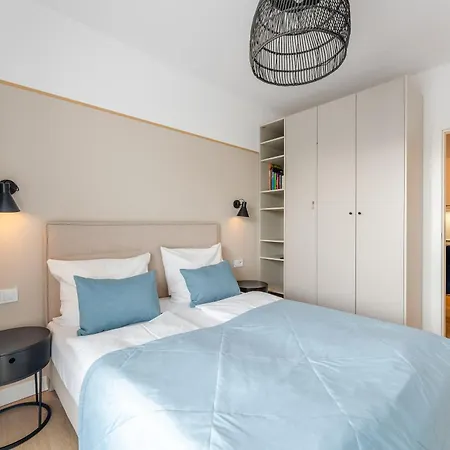 Z Basenem I Sniadaniem -polanki Aqua -holiday Apartamento Kołobrzeg