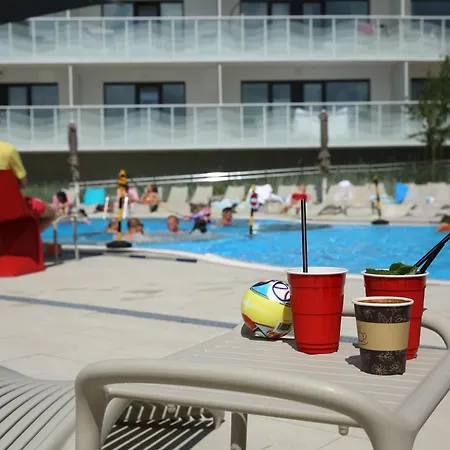 Apartment Z Basenem I Sniadaniem -polanki Aqua -holiday *