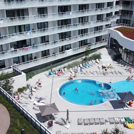 Z Basenem I Sniadaniem -polanki Aqua -holiday Apartment Kolobrzeg